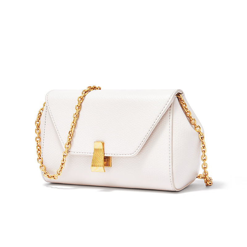 公司定制皮具應該找怎樣的皮具廠？